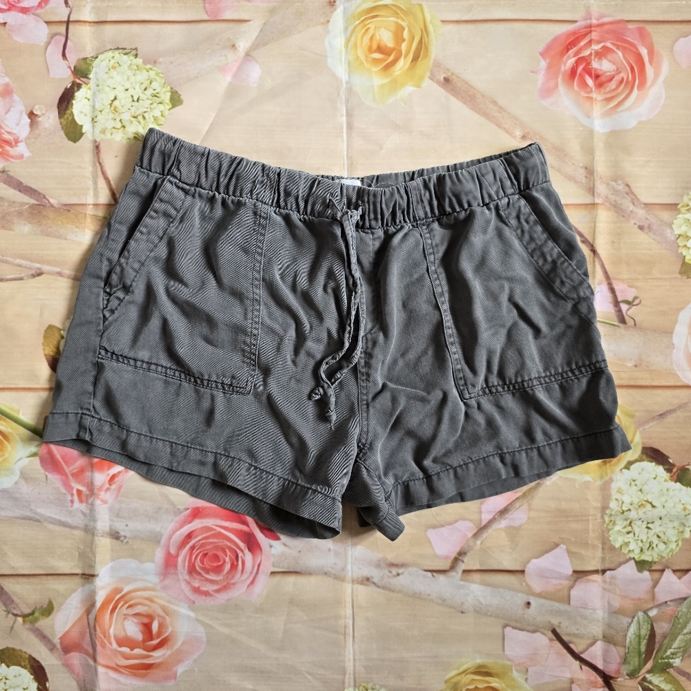 Gap Gray Shorts